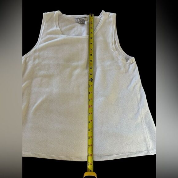 Draper’s & Damon white sweater tank- a summer must have! Petite large - Picture 2 of 9